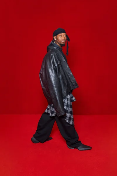 Look 60